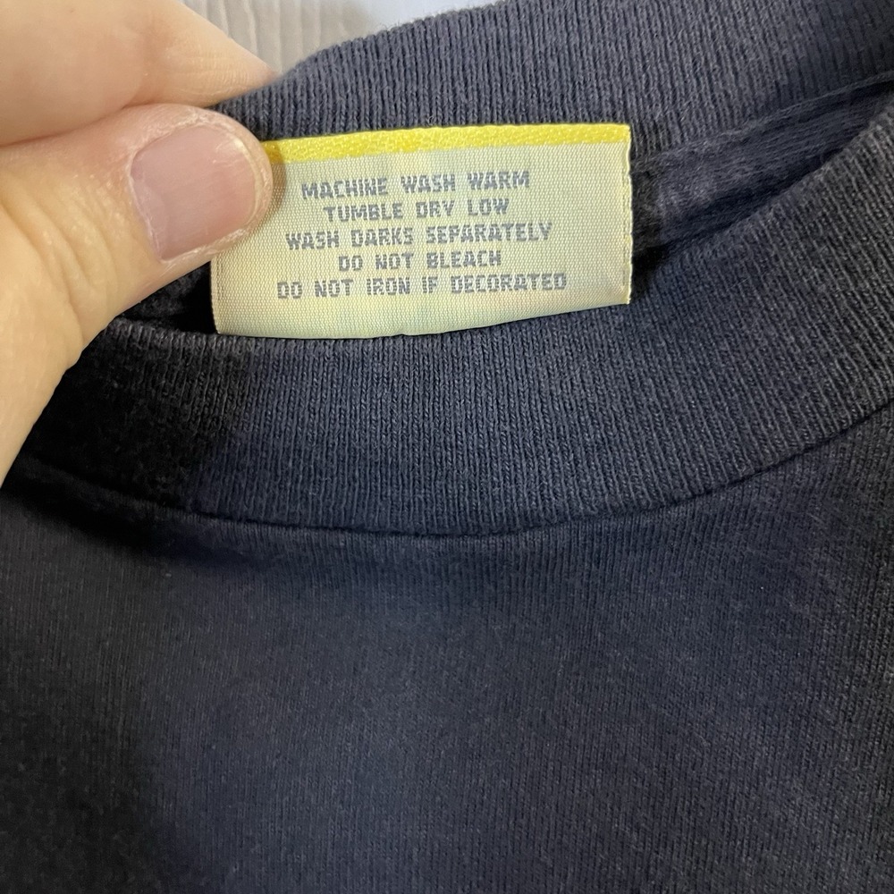 Vintage 1990s Lake Street Shirts "Out Of Body - Back In 5 Minutes" Graphic Tee - Picture 4 of 9